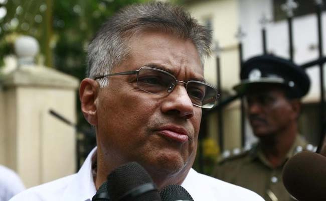 Sri Lanka to allow Chinese submarines to visit, inform neighbours