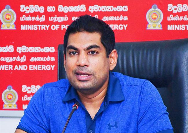 No choice but to register consumers at filling stations and give weekly fuel quota – Minister