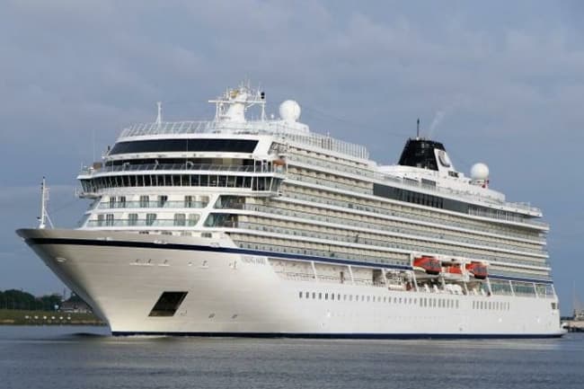 Luxury passenger cruise ship “Viking Mars” docks in Colombo