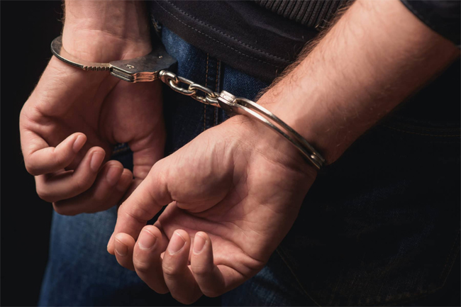 18-year-old arrested over massive credit card fraud