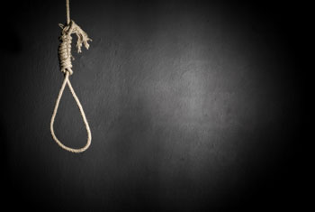 Monk hangs self in Kandy Prison