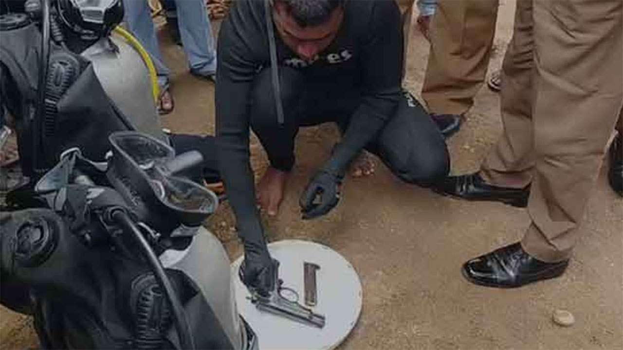 Missing service firearm of Yatiyanthota Traffic OIC recovered
