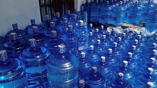 CAA seizes 8,500 water bottles bearing fake SLS certification