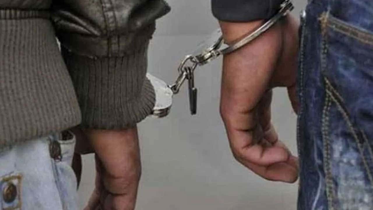 Two arrested for posing as doctors with forged documents