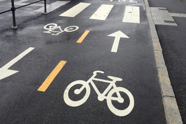 Plans afoot to construct cycling path from Colombo Port City to Diyatha Uyana
