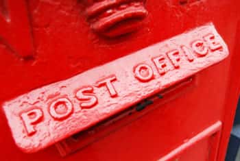 Postal workers end strike 