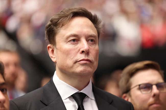 Elon Musk reclaims top spot as ‘world’s richest’ as Larry Ellison’s $101B AI gain evaporates