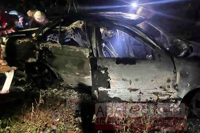 Vehicle used in Akuregoda double murder found burning in Galle