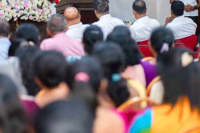 Teachers asked to explain absence from Tangalle meeting chaired by PM 
