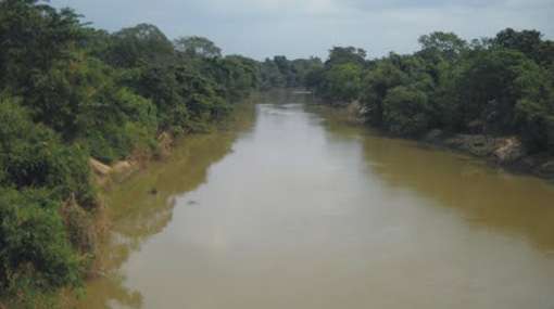 Search launched for missing teens near Deduru Oya 