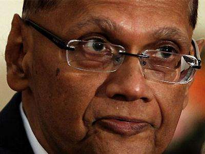 UPFA claims ‘white van’ threat to Mahinda, Gotabaya