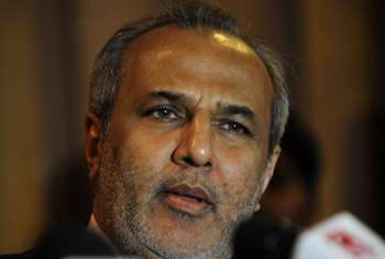 Hakeem condemns Pepiliyana attack; calls for Cabinet meeting 