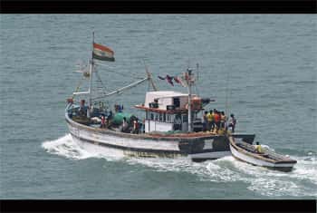 Sri Lanka releases 20 jailed Indian fishermen - Indian MEA