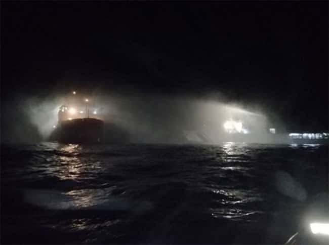 Alerted by Indian agencies, SL coast guard intercepts boats carrying drugs from Karachi - report