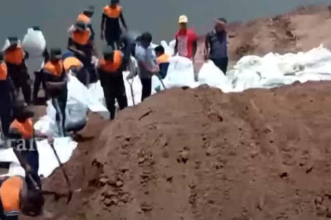 Govt. may seek foreign assistance to fix Nilwala River salinity barrier issue – Minister