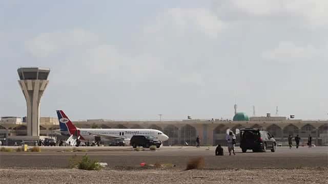 Missiles hit Aden airport as Saudi-led coalition intercepts missile headed for Yanbu