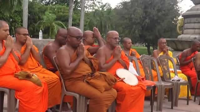 Satyagraha at Viharamahadevi Park demanding Gnanasara Thero’s release enters fourth day