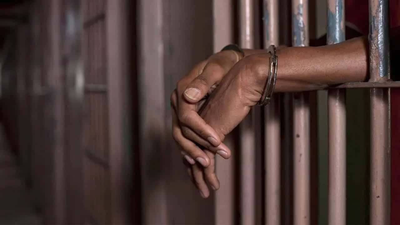  1,400 prisoners remain in custody due to inability to pay fines, parliament told
