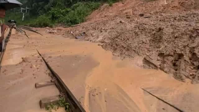 Several train services disrupted after earth slip near Kadigamuwa station