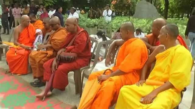 Court rejects request to withdraw order restricting monks’ protest at Viharamahadevi Park