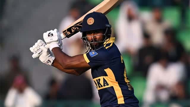 Sri Lanka thrash Pakistan by 8 wickets to reach ODI Tri-series final