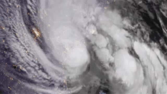 India evacuates over 180,000 as Cyclone Arnab hits coast