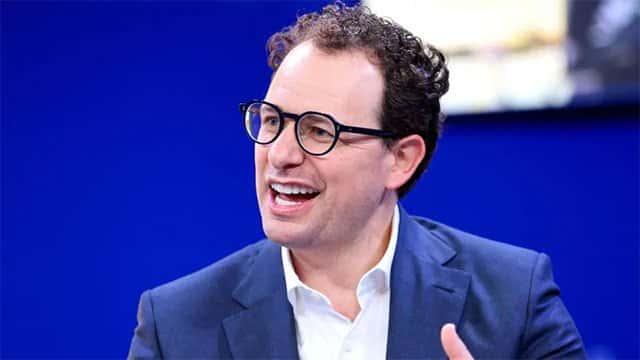 AI giant Anthropic plans to sell shares in US as valuation nears $1tn