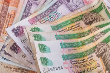 Couple arrested for printing fake notes
