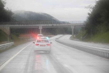 Drunken motorcyclist enters Expressway, hospitalized