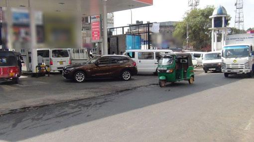 Strike action of the Petroleum trade unions begins