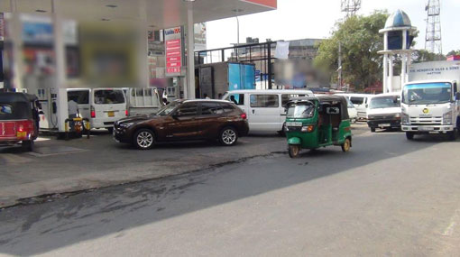 Strike action of the Petroleum trade unions begins