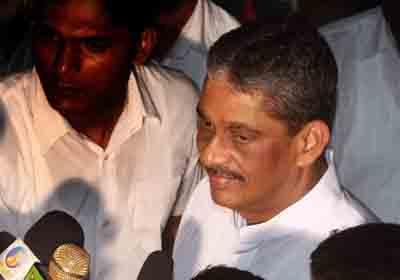 Fonseka to face Court Marshal: MCNS