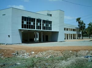 War-damaged Kilinochchi hospital back in business