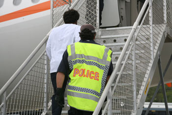 Australia sends back more Sri Lankans 