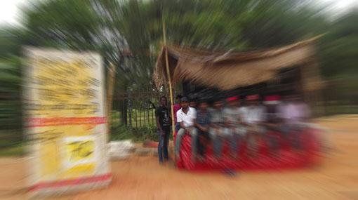Peradeniya undergraduates launch satyagraha campaign