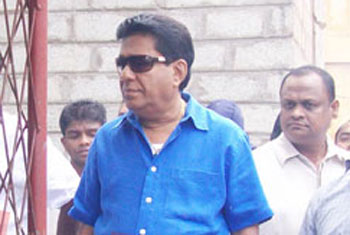 VIDEO: The Kelaniya PS takes a stand against Mervyn