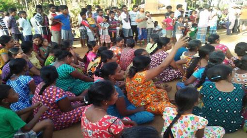 Fishermen surround Thalpadu Navy base in protests of arrests  