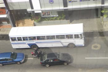 37 injured following bus collision in Talgasmote