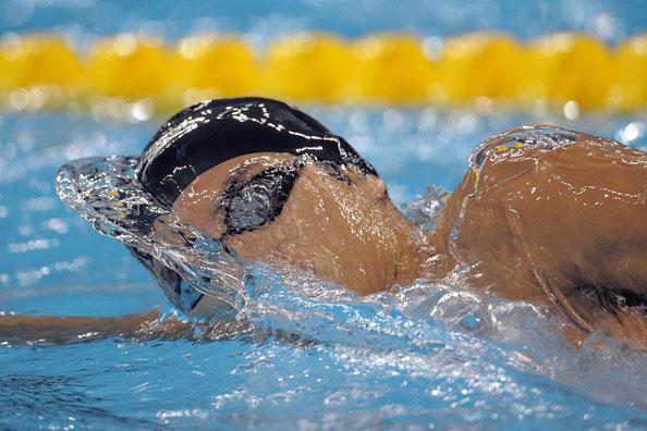 Matthew wins gold and sets new record; Machiko grabs silver