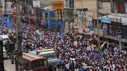 Heavy traffic as JO Pada Yatra enters Colombo