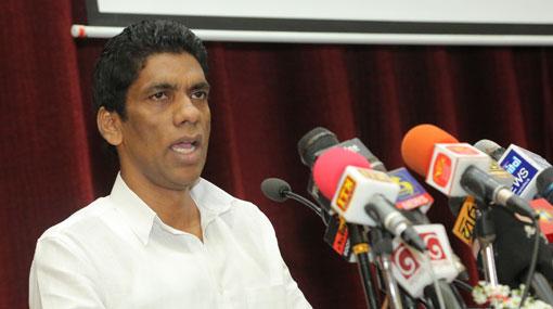 Digambaram vows to take ‘political decision’ over estate workers’ salaries