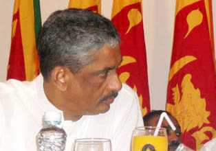Fonseka arrest could be poll issue: Indian media