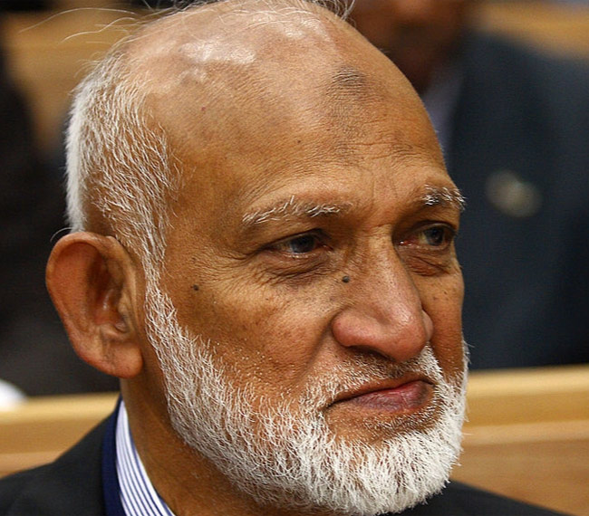 Muslim MPs to hold talks on re-accepting ministerial posts