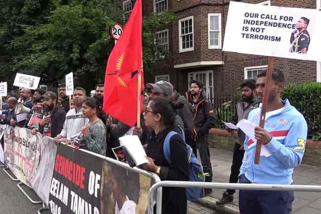 Pro-LTTE group protest during Sri Lanka-Australia WC match