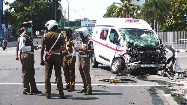 Several injured in ambulance, bus crash in Borella