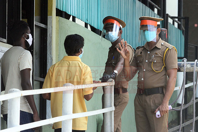 All prisons closed to visitors