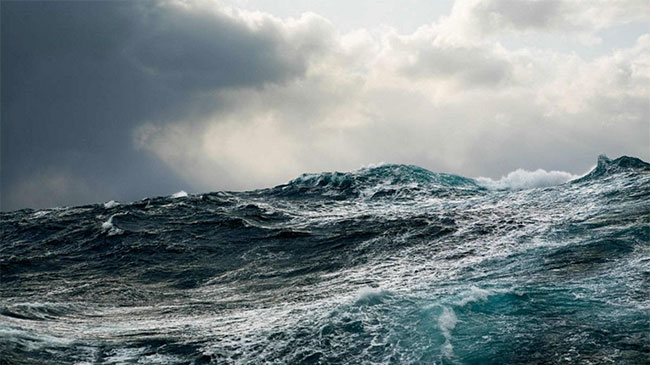 Fishing and naval communities warned of very rough seas