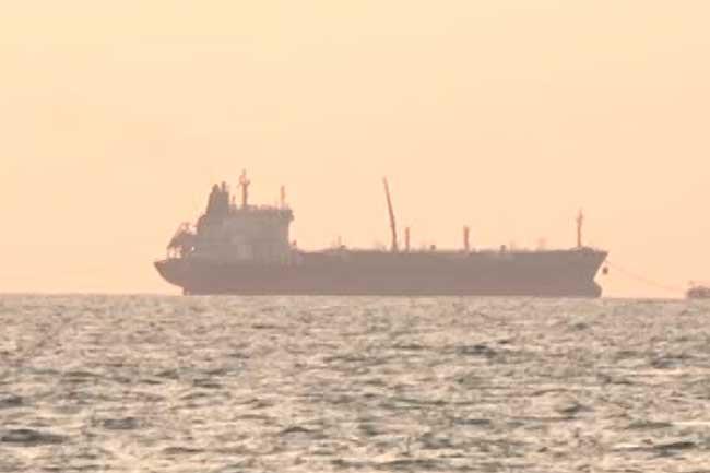 First diesel shipment procured from Indian credit line arrives in Colombo