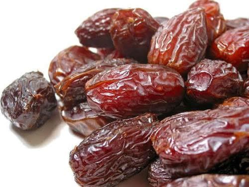 Special import levy on dates reduced to Rs. 01