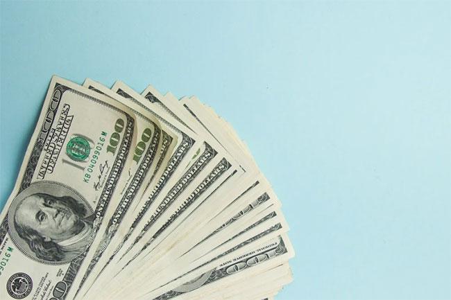 Sri Lanka’s reserves continue to dwindle
